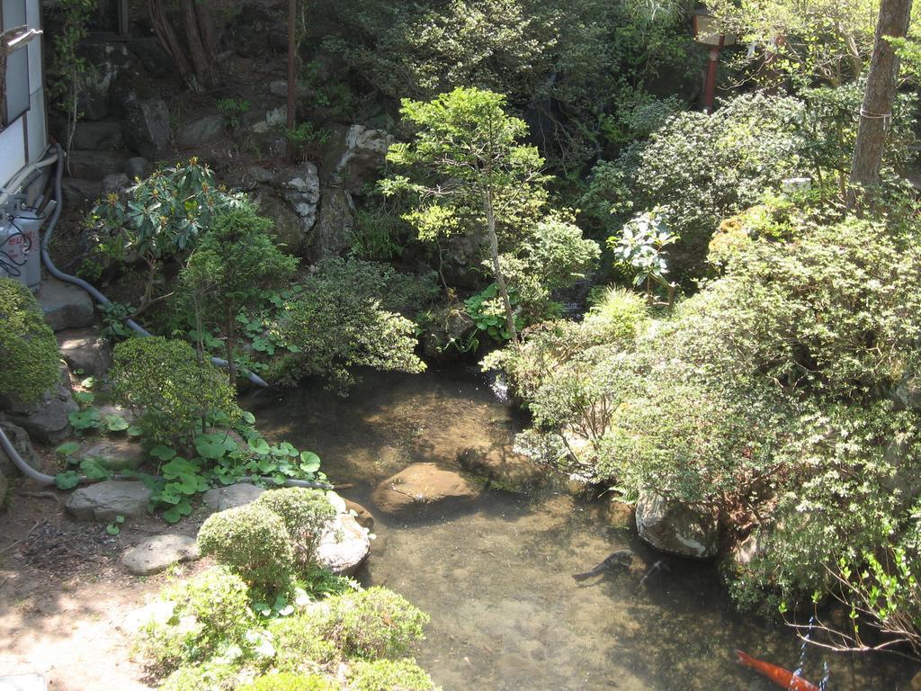 山之內 丸加旅馆酒店 外观 照片